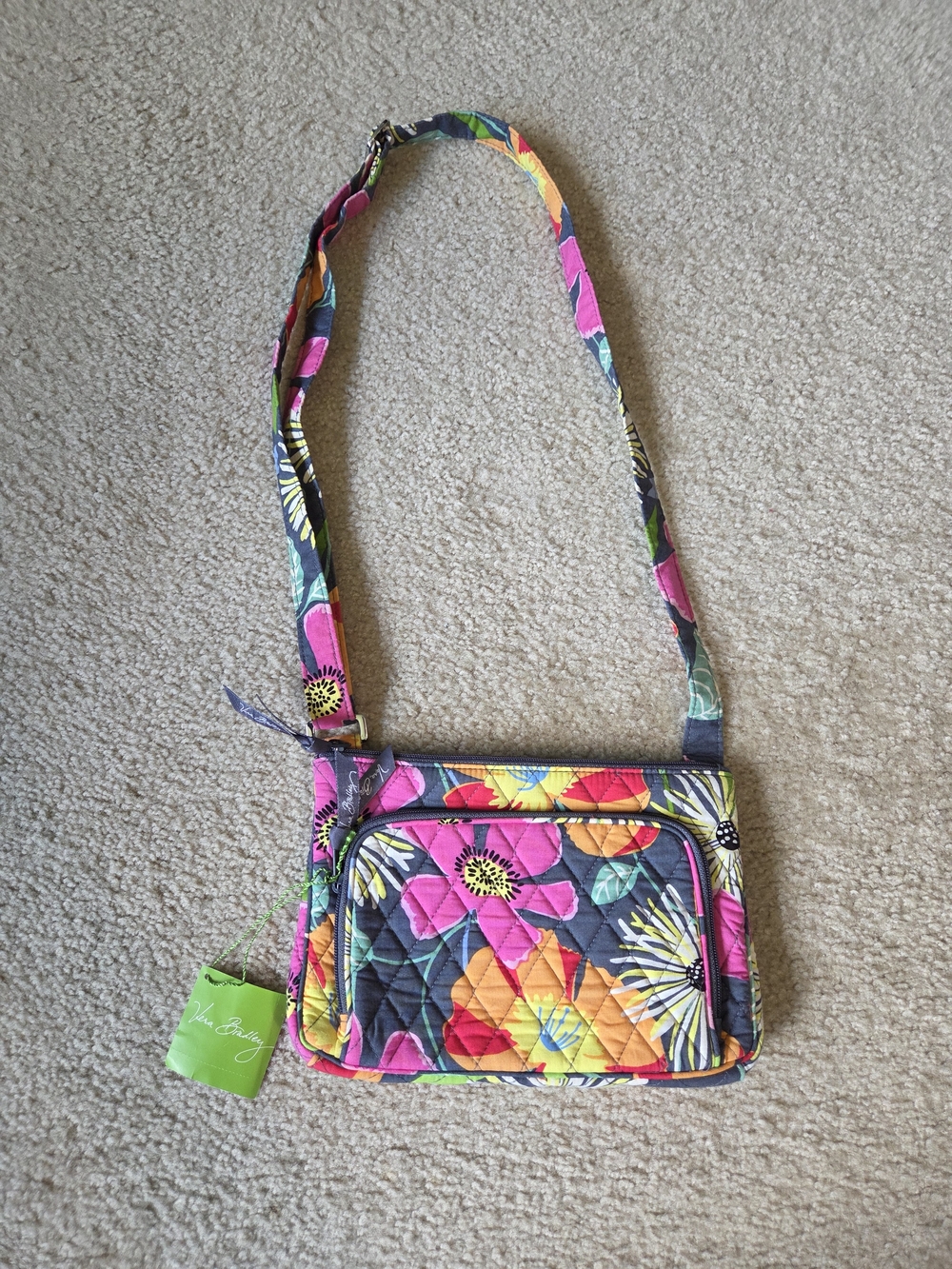 NWT Vera Bradley Little Hipster- Jazzy Blooms